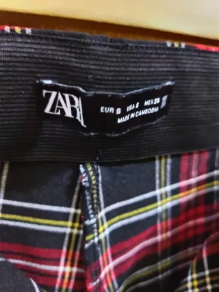 Pantalones cuadros Zara Talla S