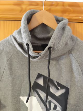 Sudadera H&M Gris Cuello Alto