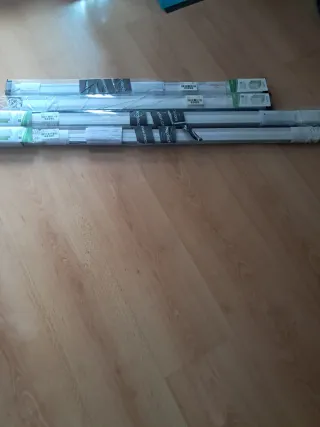 Estores enrollables blancos nuevos