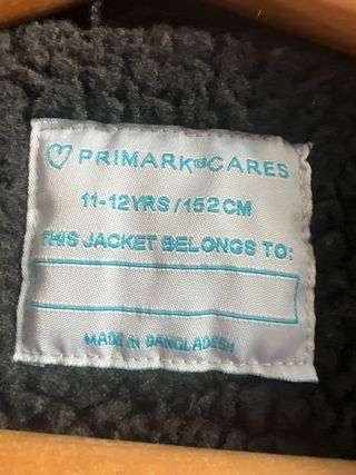 Chaqueta vaquera negra con forro