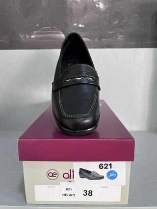 Mocasines de piel negros Talla 38 nuevos
