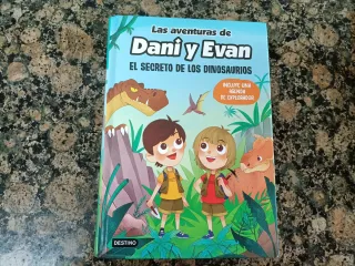 Libros de Dani y Evan