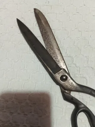 Grandi forbici antiche da sarti