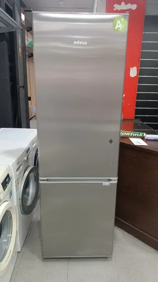 Nevera Edesa altura 1:85 cm ancho 60cm Clases A+