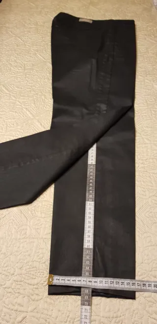 Pantalón efecto piel T38