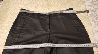 Pantalón efecto piel T38