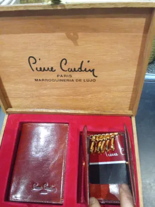 Cartera y llavero Pierre Cardin