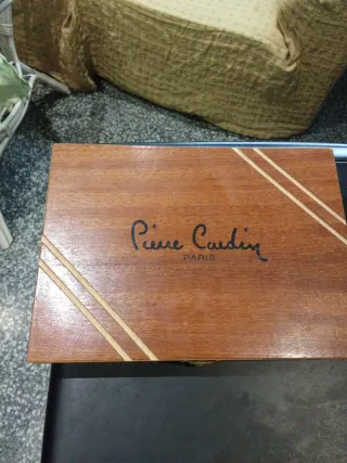 Cartera y llavero Pierre Cardin