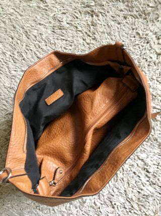 Bolso grande + neceser Parfois