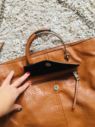 Bolso grande + neceser Parfois