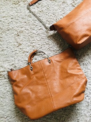 Bolso grande + neceser Parfois