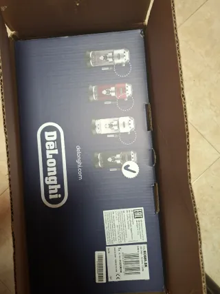 Cafetera DeLonghi Dedica Mejorada