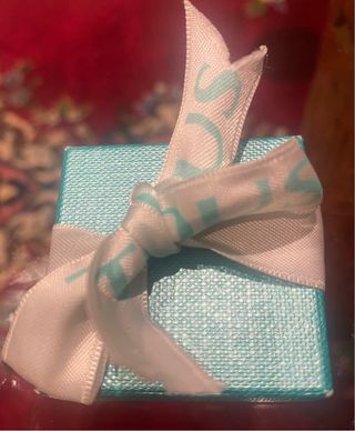 Anillo Tous Plata y Piedra Roja