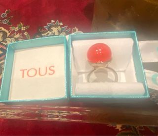 Anillo Tous Plata y Piedra Roja