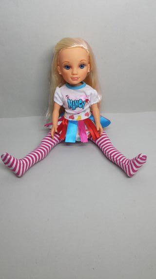 Muñeca Nancy RF102