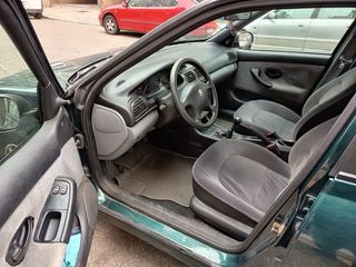 Peugeot 407 1998