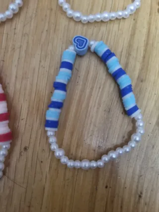 Pulseras de cuentas con corazón