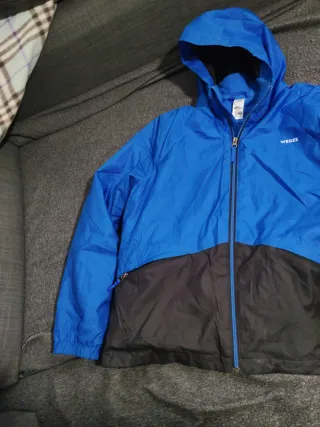 Abrigo infantil Wedze azul y negro