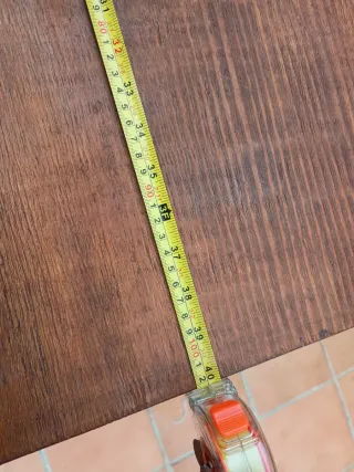 Mesa de madera rustica,maciza y antigua