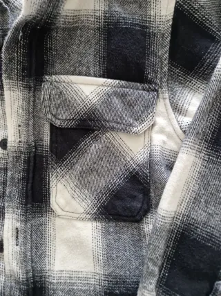 Sobrecamisa Zara cuadros blanco y negro