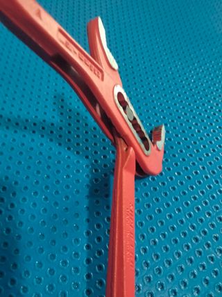 Tenaza de canal 10 pul Super Ego