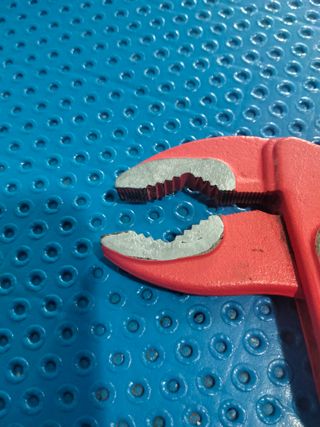 Tenaza de canal 10 pul Super Ego