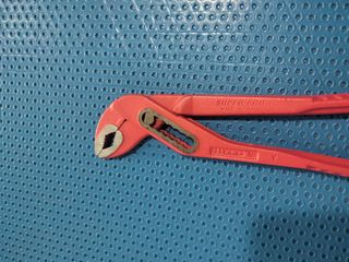 Tenaza de canal 10 pul Super Ego