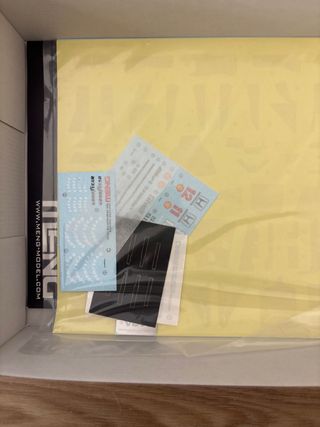 MENG McLaren MP4/4 1988 Senna 1/24