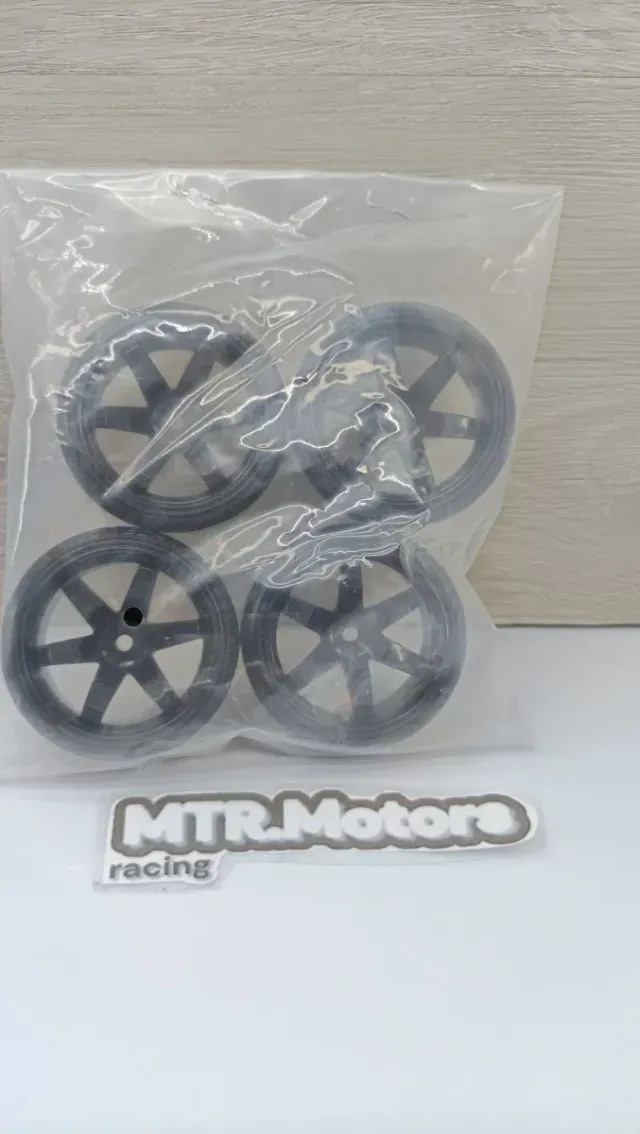 ✅ Llantas RC 1/10 negras con neumaticos para drift