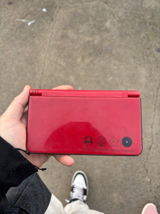 Nintendo DSi XL Edición Súper Mario Bros.