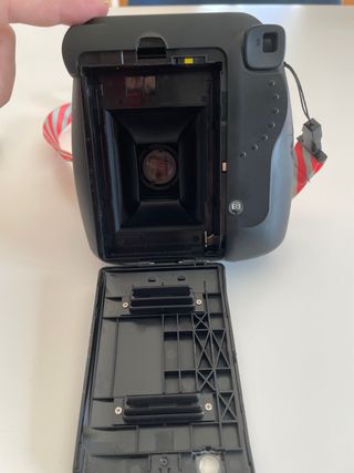 Cámara Fujifilm Instax Mini 8 Negra