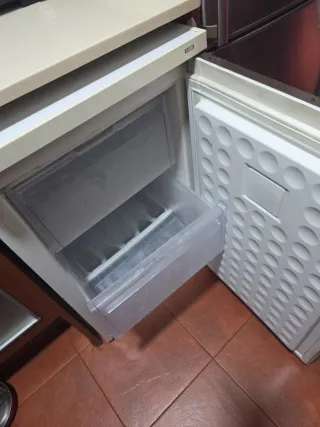 Congelador bajo encimera Balay