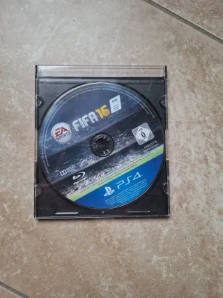 FIFA 16 PS4 (PlayStation 4) Gioco Sportivo