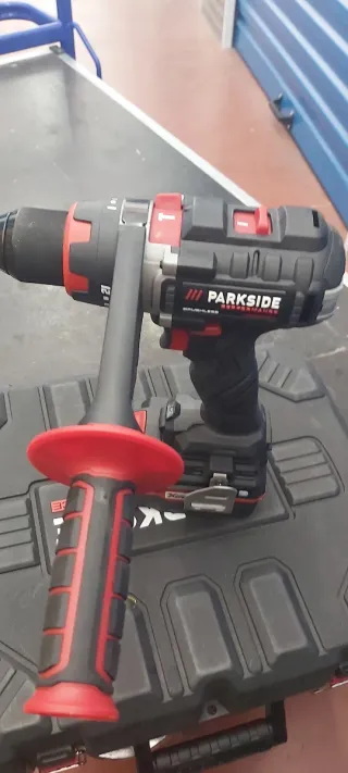 Taladro Percutor Parkside 20V Recargable