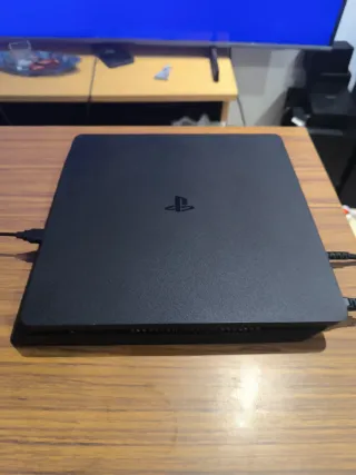PS4 Slim Nero Come Nuovo+ Extra