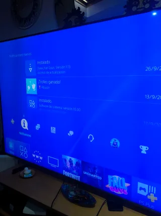 PS4 Slim Nero Come Nuovo+ Extra