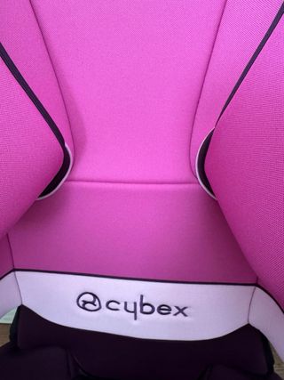 Sillita de coche Cybex rosa y morada