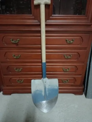 Pala de trabajo robusta