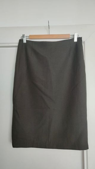 Falda Zara Verde Oliva Talla M