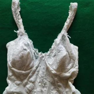 Body pizzo bianco Malizia