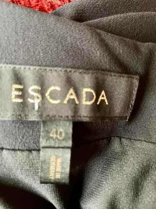 Vestido de gala vintage, Escada negro