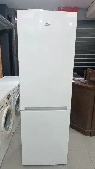 Nevera de la marca Beko con eficiencia energéti