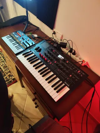 Korg Modwave Sintetizador