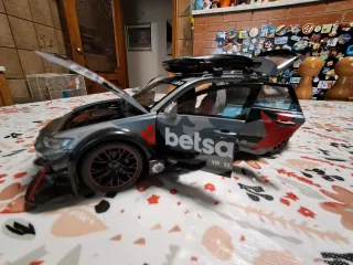 Modellino Audi RS6 1/24