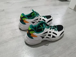 Zapatillas Asics Gel Running Puestas 1 vez