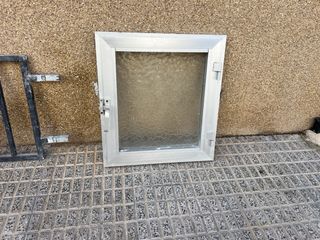 Ventana aluminio y reja