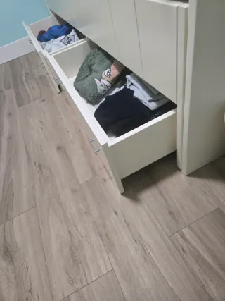 Dormitorio infantil completo d calidad color beige