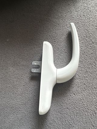 Manilla de puerta terraza blanca