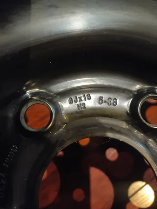 Llanta Nissan Townstar