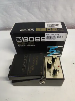 Pedal Boss CE-2B Bass Chorus